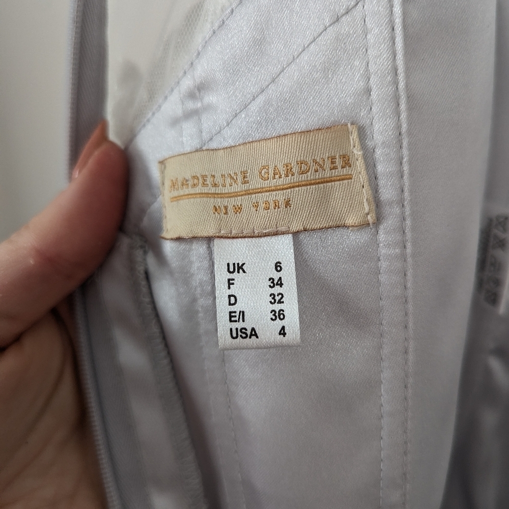 NWT MGNY Madeline Gardner Silver Sequin Floral Lace Satin Tulle Embellished Gown - Picture 5 of 7